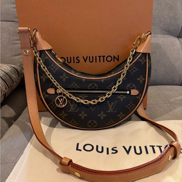 Louis Vuitton Handbags - Authentic Louis Vuitton Monogram Loop Hobo Crossbody Chain Bag